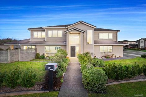 Photo of property in 99 Bayvista Drive, Karaka, Papakura, 2113
