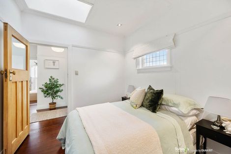 Photo of property in 4 Raroa Crescent, Northland, Wellington, 6012