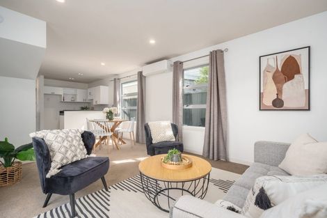 Photo of property in 18 Franklyn Road, Tawa, Wellington, 5028