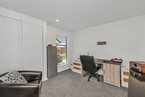 Photo of property in 3 Maurice James Way, Prebbleton, 7604