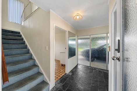 Photo of property in 6 Deacon Road, Riverhead, Kumeu, 0892