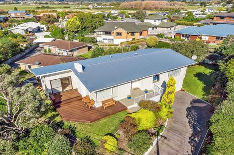 Photo of property in 18 Rua Road, Paraparaumu Beach, Paraparaumu, 5032