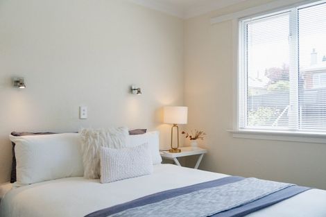 Photo of property in 16 Farquharson Street, Opoho, Dunedin, 9010