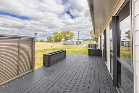 Photo of property in 1 Elm Place, Tikipunga, Whangarei, 0112