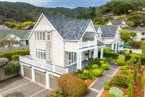 Photo of property in 4-6 Cheviot Road, Lowry Bay, Lower Hutt, 5013