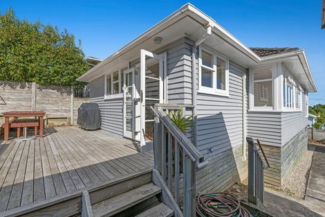 Photo of property in 38 Puriri Street, Helensville, 0800