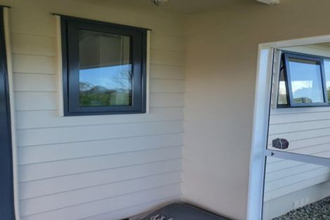 Photo of property in 1 Watts Street, Waipawa, 4210