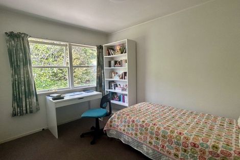 Photo of property in 1/58 Matipo Road, Mairangi Bay, Auckland, 0630