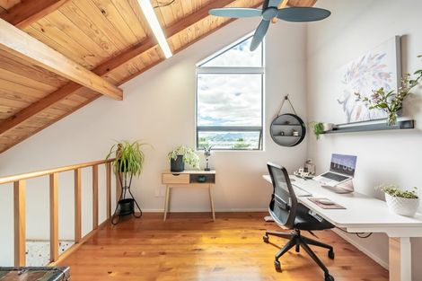 Photo of property in 45 The Crowsnest, Whitby, Porirua, 5024