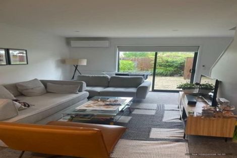 Photo of property in 17 Bings Lane, Richmond, Christchurch, 8013