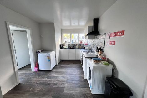 Photo of property in 92 Poulson Street, Addington, Christchurch, 8024