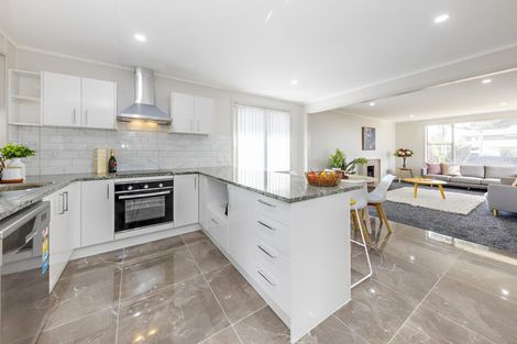 Photo of property in 8 Daniel Avenue, Mangere East, Auckland, 2024