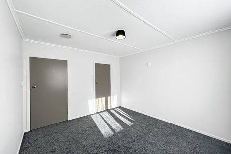 Photo of property in 38 Miro Street, Castlecliff, Whanganui, 4501
