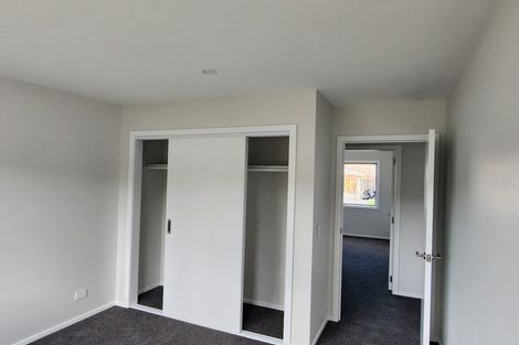 Photo of property in 17 Rewarewa Way, Timberlea, Upper Hutt, 5018
