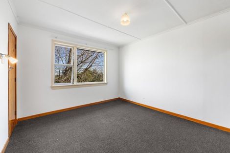 Photo of property in 114a Pioneer Road, Moturoa, New Plymouth, 4310