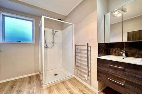 Photo of property in 192 Wordsworth Road, Manurewa, Auckland, 2102