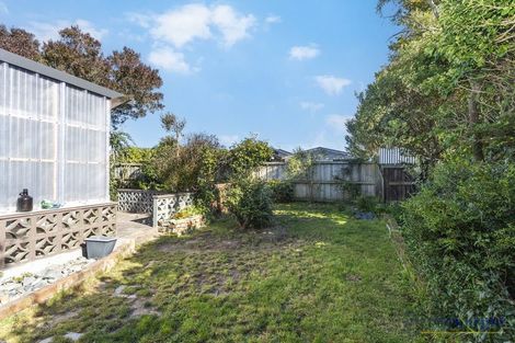 Photo of property in 2/223 Queenspark Drive, Parklands, Christchurch, 8083