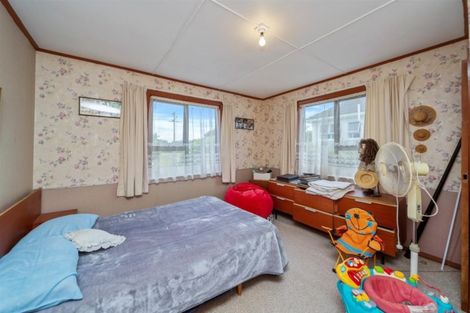 Photo of property in 174 South Road, Hawera, 4610