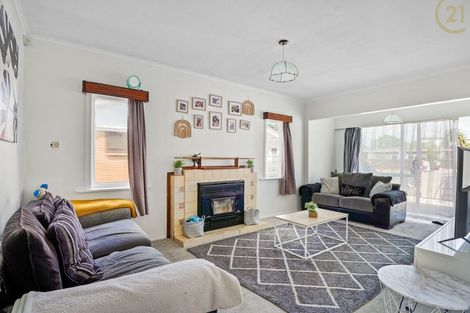 Photo of property in 1/1 Margaret Street, Papakura, 2110