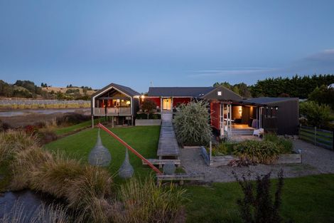 Photo of property in 10 Johnstone Loop, Tasman, Upper Moutere, 7175