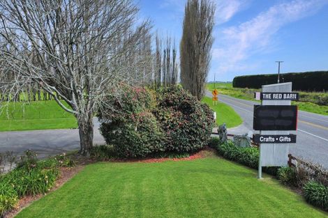 Photo of property in 237 Thornton Road, Thornton, Whakatane, 3194