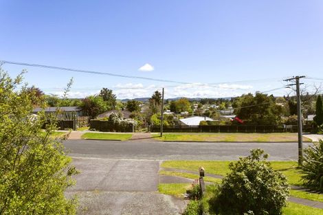 Photo of property in 2/17 Cumberland Street, Tauhara, Taupo, 3330