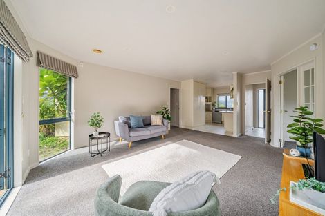Photo of property in 34 Birkinshaw Grove, Riverstone Terraces, Upper Hutt, 5018
