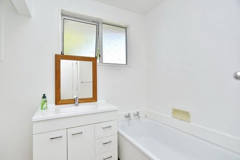 Photo of property in 9 Bonar Place, Woolston, Christchurch, 8062
