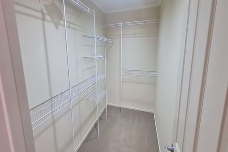 Photo of property in 42 Peninsula Road, Mangere, Auckland, 2022