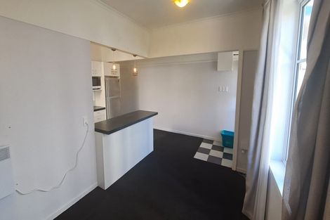 Photo of property in 34f5 Hawkestone Street, Thorndon, Wellington, 6011