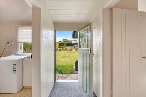 Photo of property in 24 Greta Street, South Hill, Oamaru, 9400