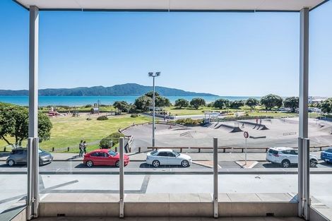 Photo of property in 4-u16 Seaview Road, Paraparaumu Beach, Paraparaumu, 5032