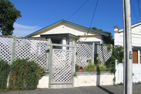 Photo of property in 25 Rua Street, Lyall Bay, Wellington, 6022