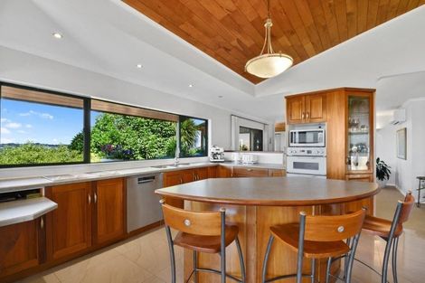 Photo of property in 1083 Whangaparaoa Road, Tindalls Beach, Whangaparaoa, 0930