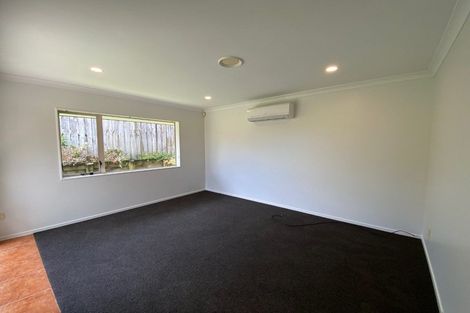 Photo of property in 12 Innisowen Place, Flat Bush, Auckland, 2019