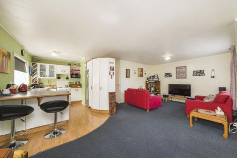 Photo of property in 9a Fairs Road, Milson, Palmerston North, 4414