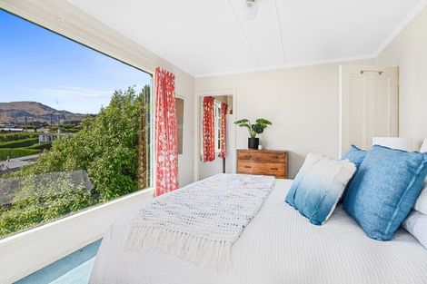 Photo of property in 25 Ranui Crescent, Diamond Harbour, 8971
