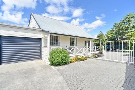 Photo of property in 1/24a Medina Crescent, Parklands, Christchurch, 8083