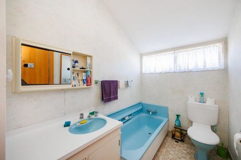 Photo of property in 2a Bristol Crescent, Roslyn, Palmerston North, 4414