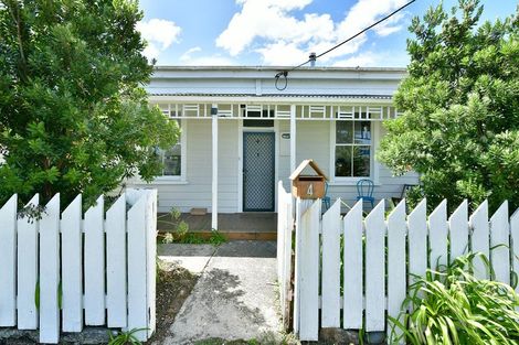 Photo of property in 4 Stewart Street, Helensville, 0800