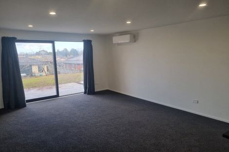 Photo of property in 72u2 Te Tiireke Drive, Glenview, Hamilton, 3206
