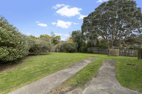 Photo of property in 50 Woodlands Crescent, Browns Bay, Auckland, 0630