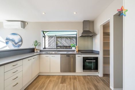 Photo of property in 1/27 Mawson Street, Waiwhetu, Lower Hutt, 5010