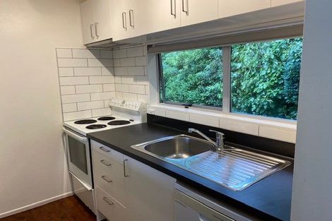Photo of property in 3/49 Maungaraki Road, Korokoro, Lower Hutt, 5012