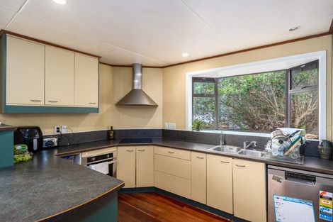 Photo of property in 131 Dimock Street, Titahi Bay, Porirua, 5022