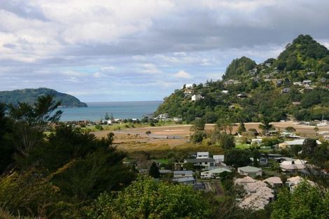 Photo of property in 2 Mason Rise, Tairua, 3508