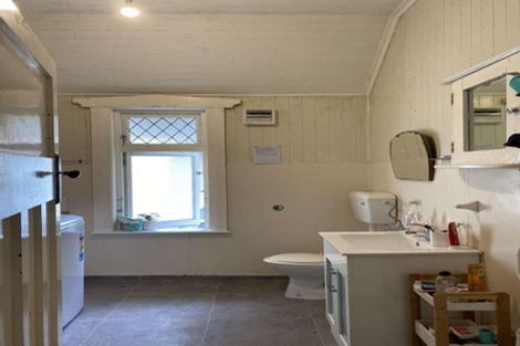 Photo of property in 2/107 Wallace Street, Mount Cook, Wellington, 6021