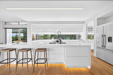 Photo of property in 2 Aglaia Place, Cracroft, Christchurch, 8022