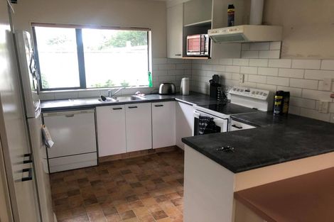Photo of property in 617f2- Fergusson Drive, Trentham, Upper Hutt, 5018