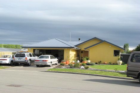 Photo of property in 16 Camleigh Close, Kaiapoi, 7630